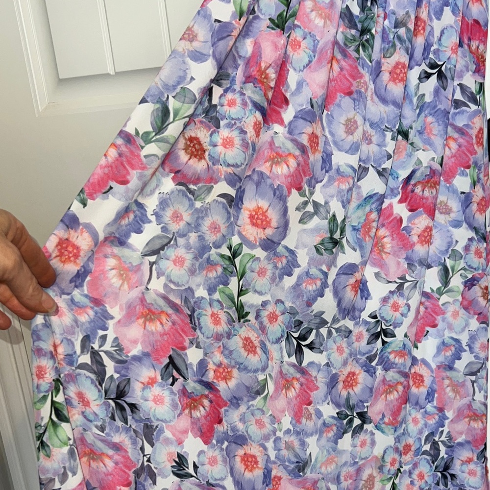 Show Me Your MuMu Hacienda Dress Beautiful Floral Maxi Dress - Pink, Purple - Picture 5 of 9